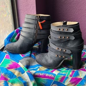 Joe's Jeans strappy booties